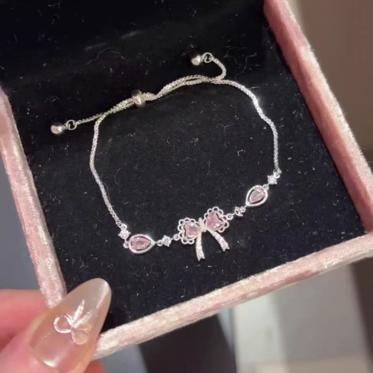 Women's Bow Lace Light Luxury High-grade Design Bracelet