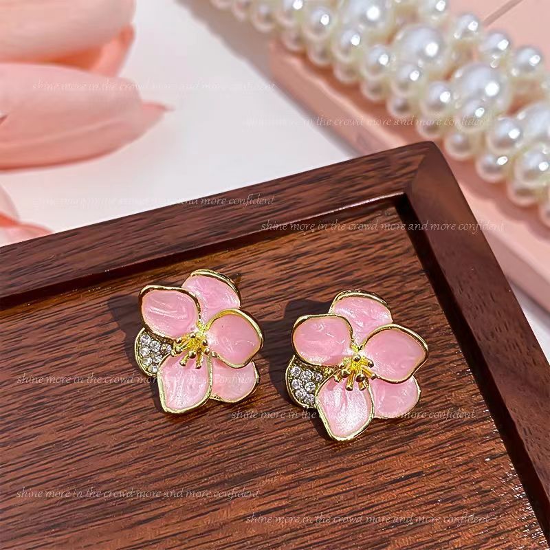 Women's Fairy Sweet Potato Purple Blue Pink High-grade Temperament Stud Earrings