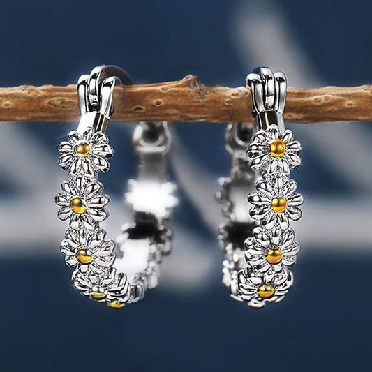 Best-selling Exquisite Two-color Small Chrysanthemum Young Popular Flower Rings