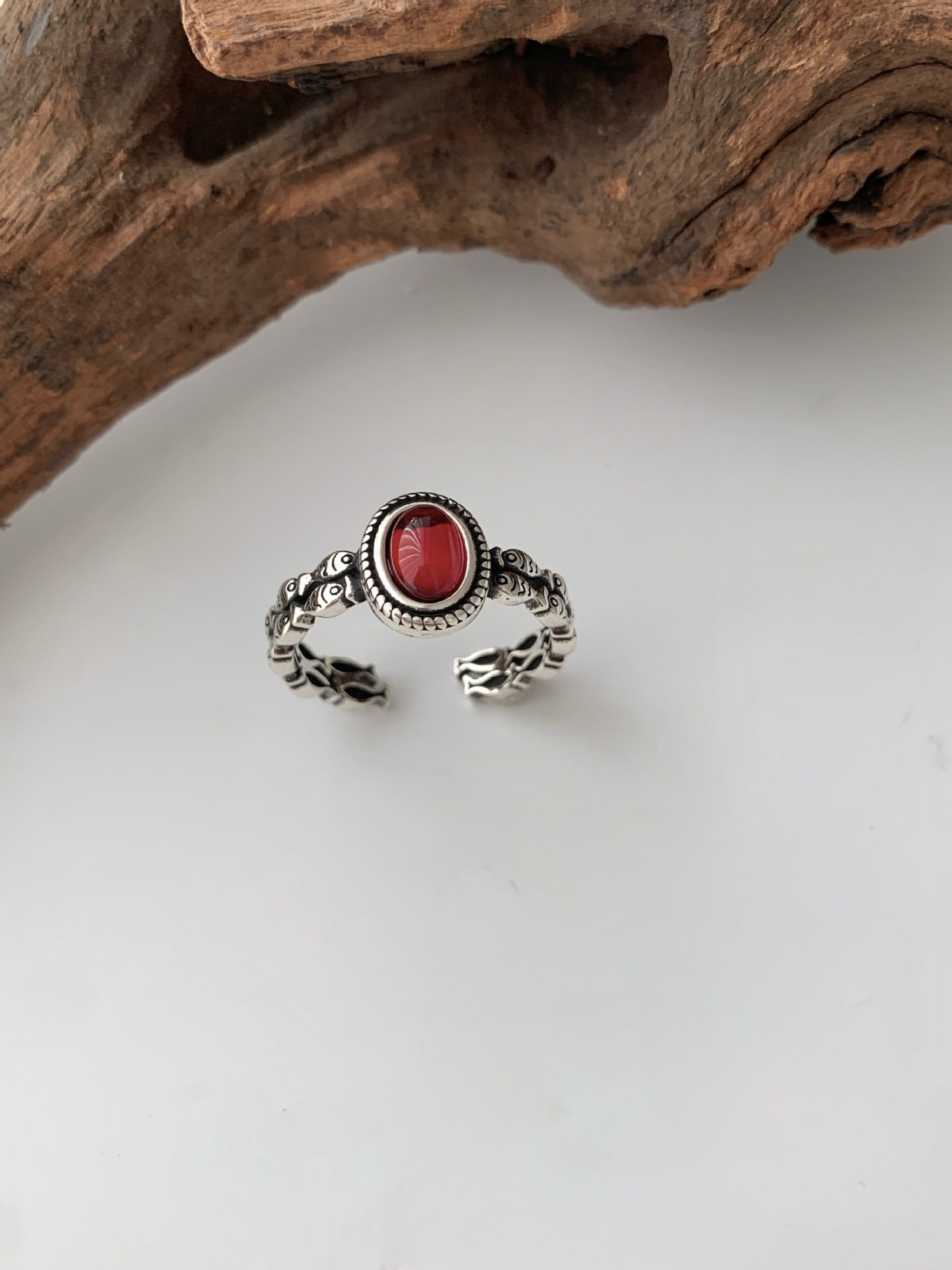 Women's Retro Yu Natural Gemstone Geometric Personalized Style Trendy Niche Ring