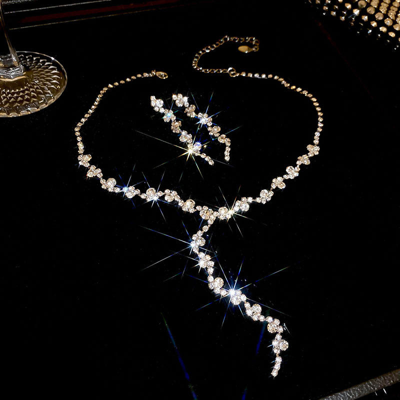 Diamond Geometric Suite Light Luxury Clavicle Jewelry Set