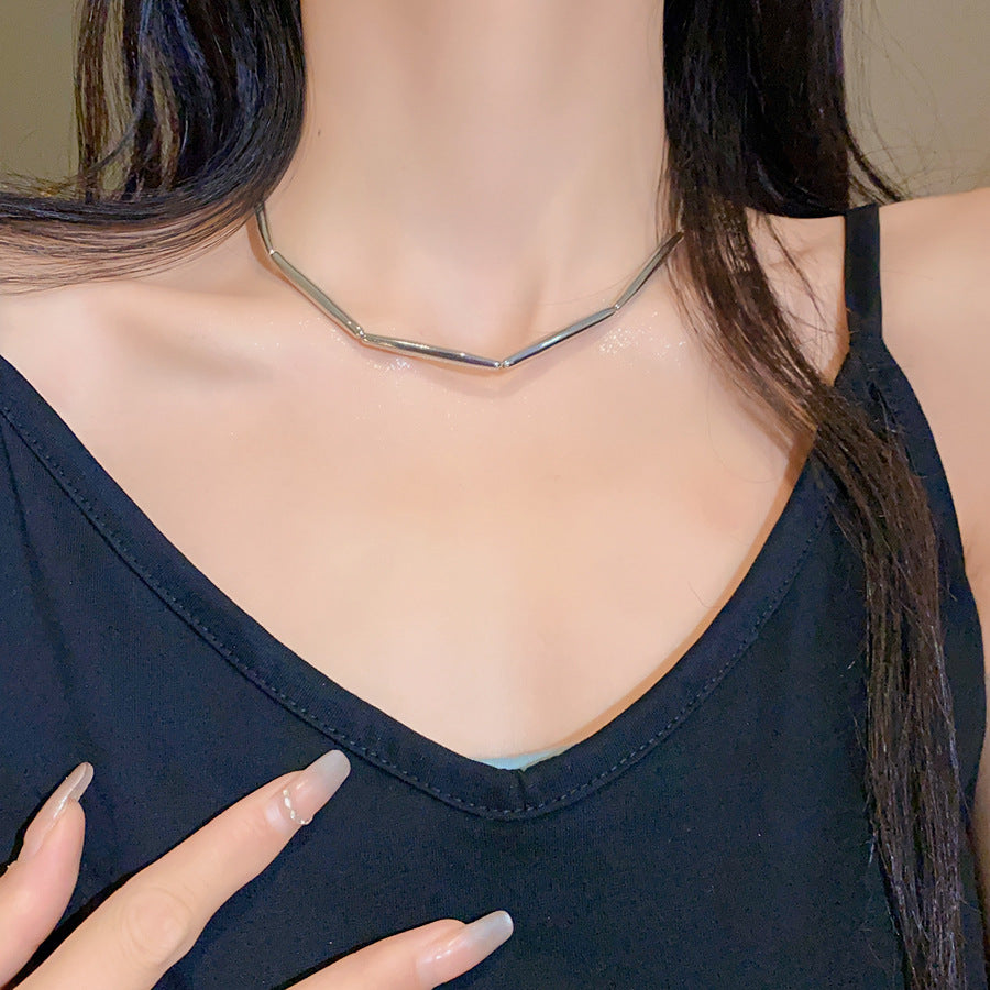 Women's Pearl Round Geometric Fashion Simple Elegant Collar