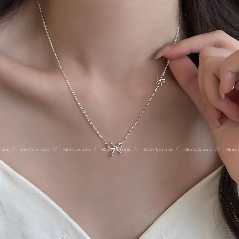 Sier Safety Lock Chinese Style White Necklace