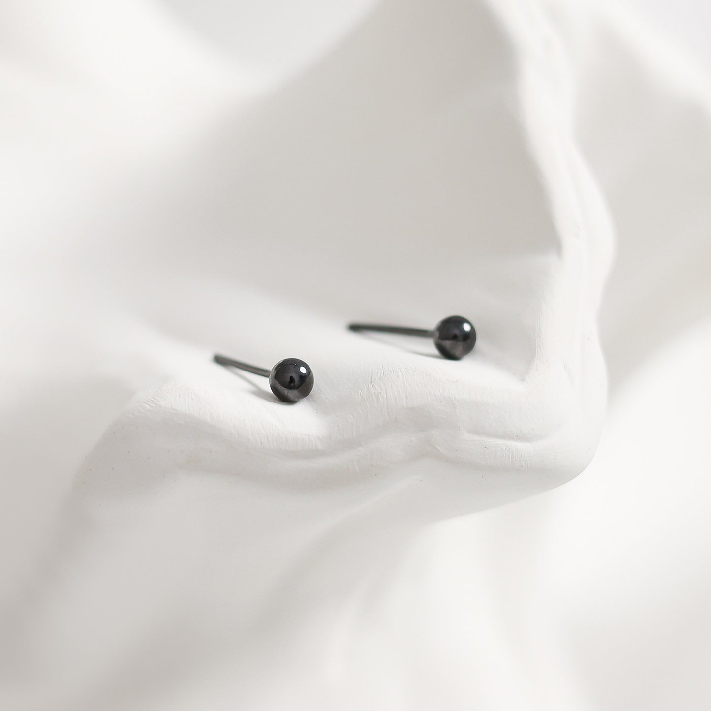 Medical Biological Porcelain Ear Female Ceramic Bar Auricular Needle Sleeping Earrings