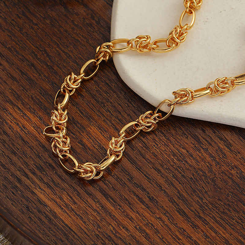 Women's Personalized Hip Hop Gold Knotted Sweater Chain Fashion Necklaces