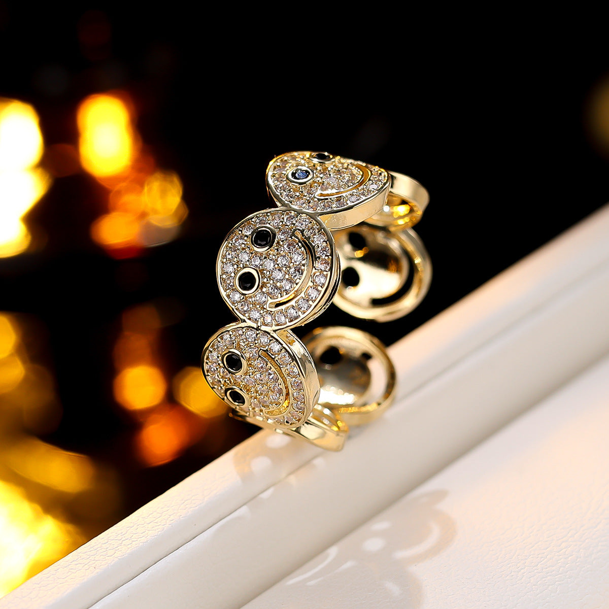 Simple Round Smiley Face Synthetic Zircon Bracelets