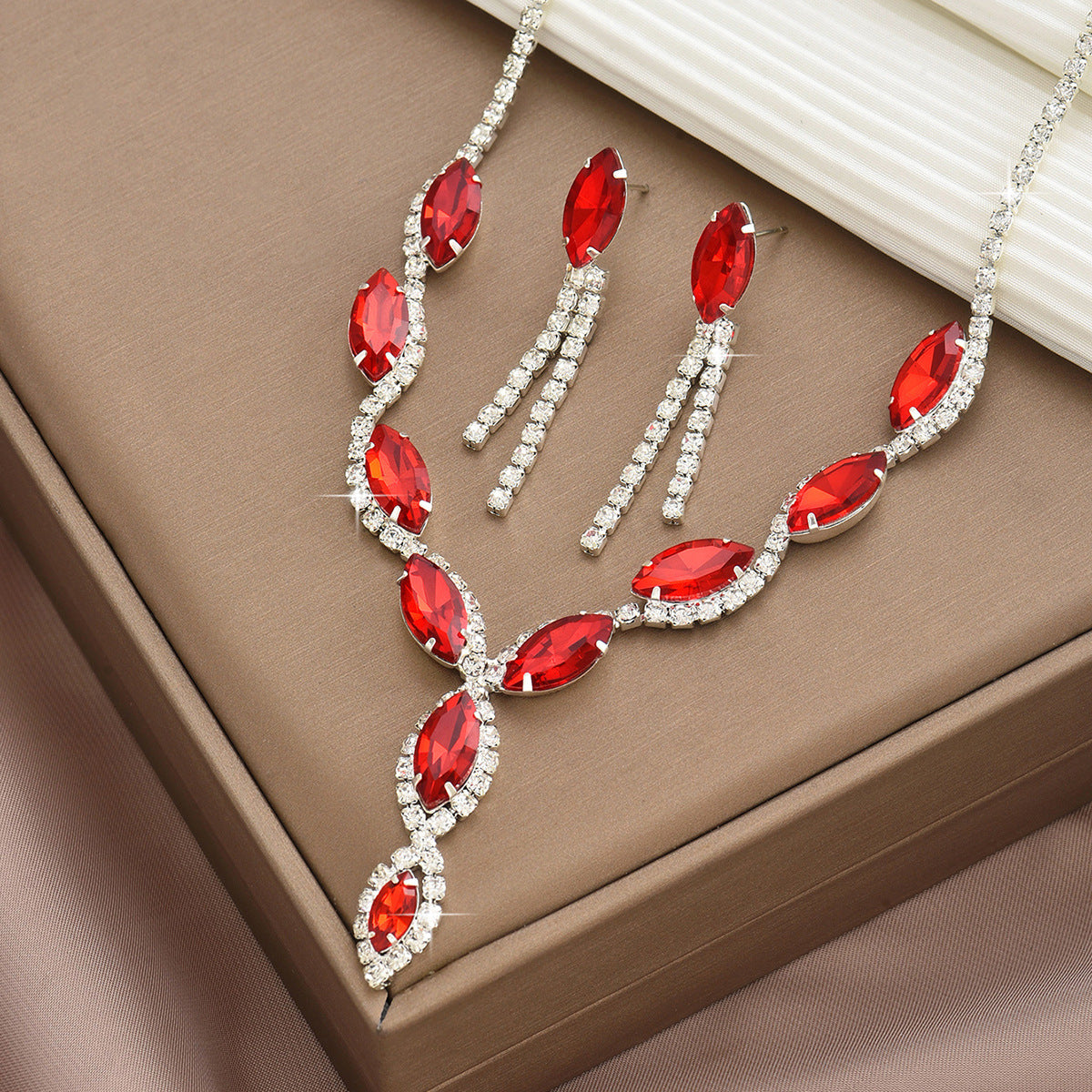 Full Diamond Rhinestone Two-piece Banquet Dress Jewelry Set