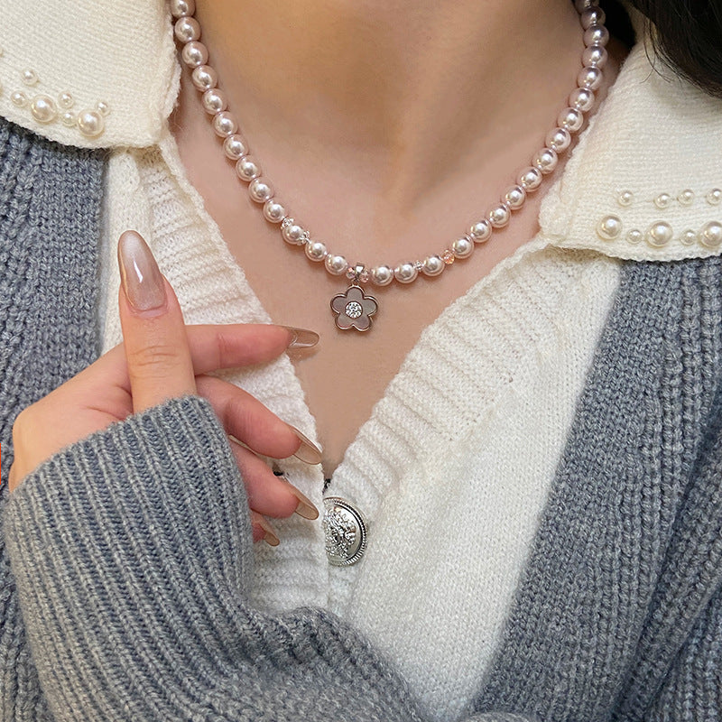 Women's Rose Square Diamond Pearl Light Luxury Necklaces