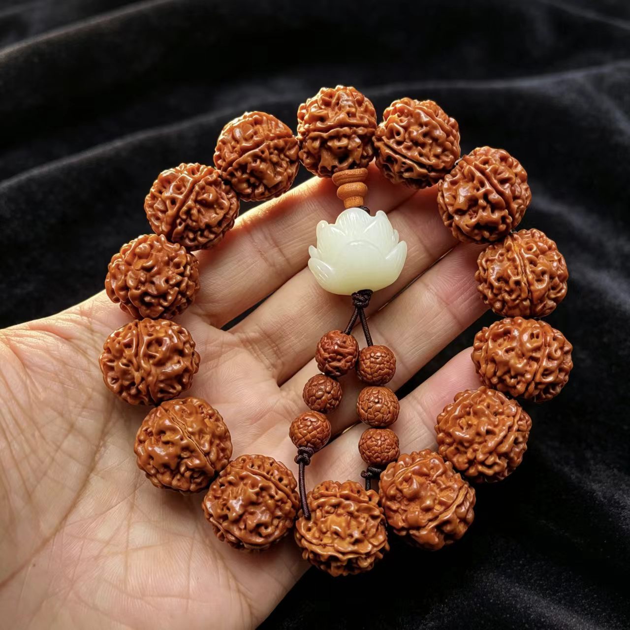 Seeds Beeswax Small King Hand Toy Live Bracelets