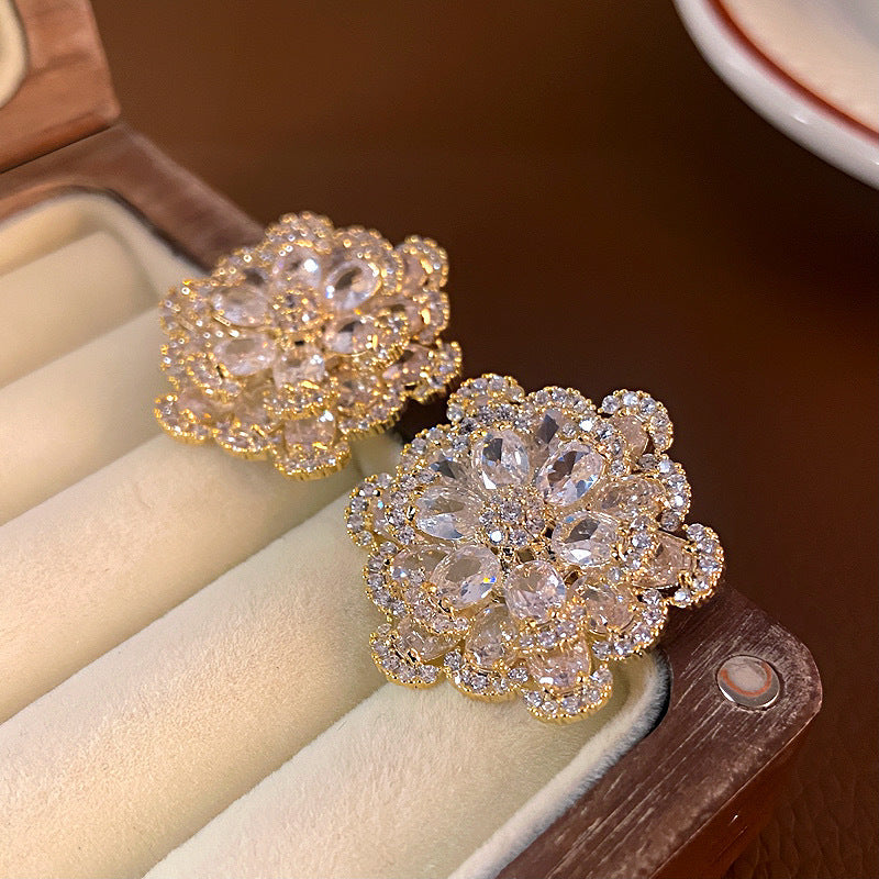 Women's Sier Needle Flower Color Zircon Mori Sweet Fashion Earrings