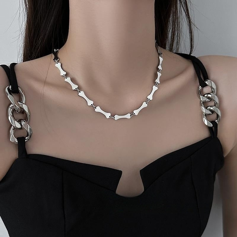 Titanium Steel No Fading Stitching Bone Simple Clavicle Chain Female Necklace