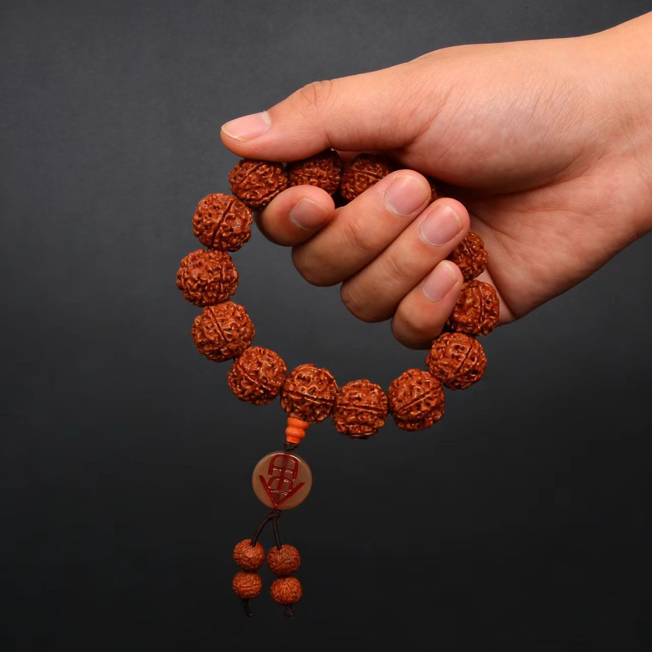 Seeds Beeswax Small King Hand Toy Live Bracelets