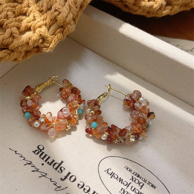 Gravel Zircon Shaped Female Niche White Earrings