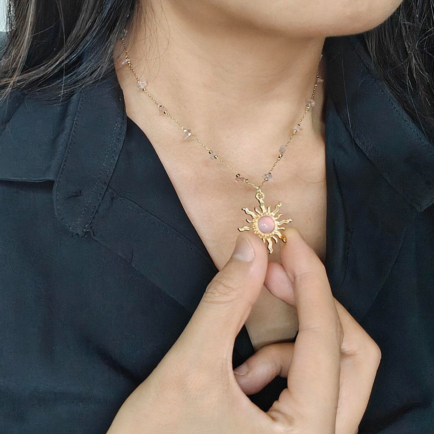 Women's Chain Gem Sunflower Creative Light Luxury Necklace