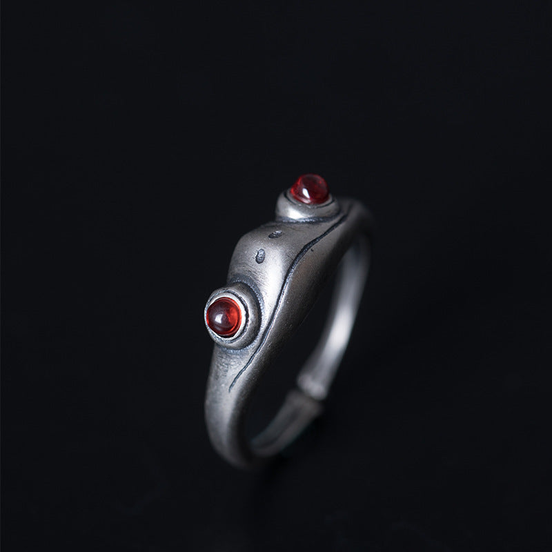 Vintage Frog Thai Sier Distressed Simple Garnet Creative Rings