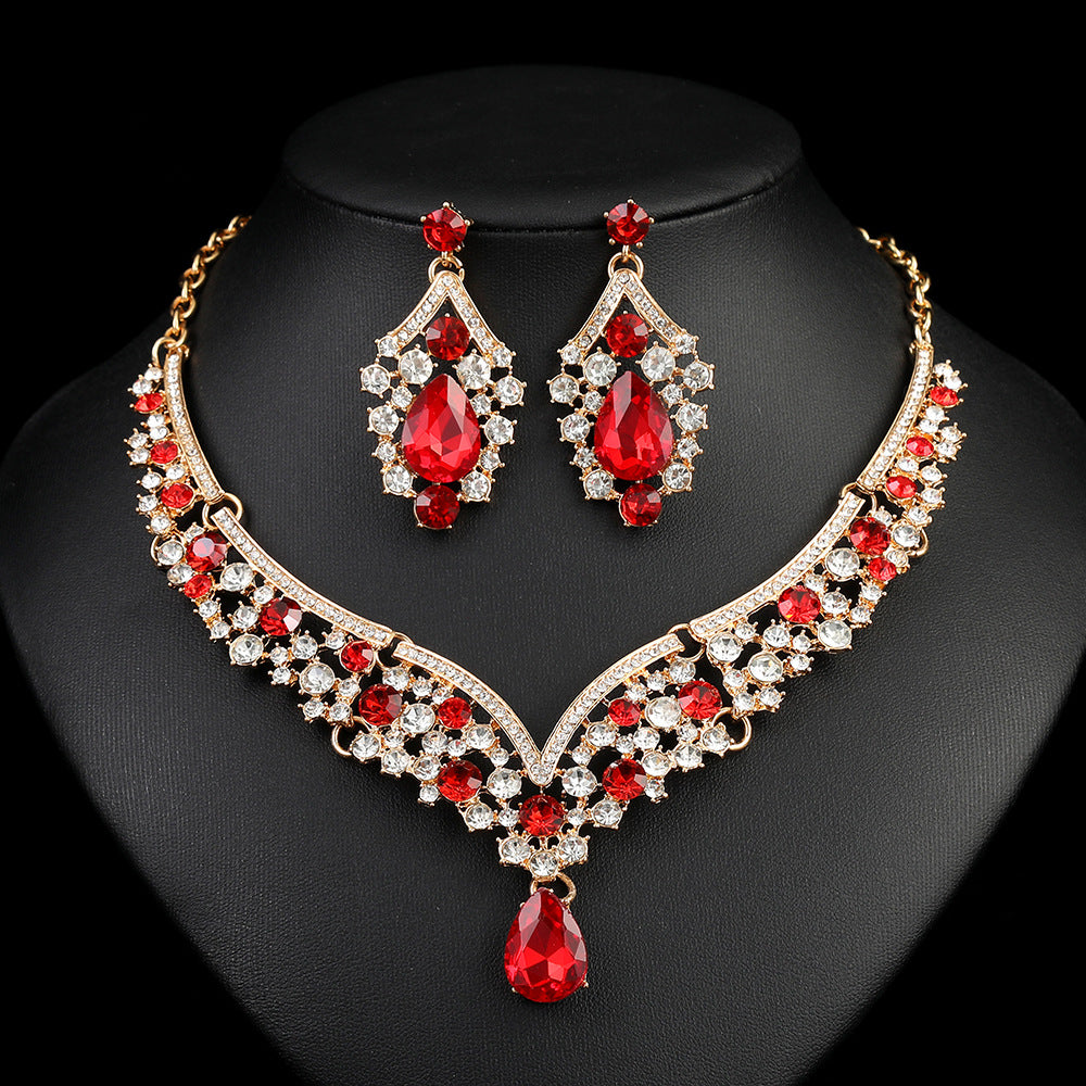 Vintage Exaggerated Luxury Crystal Banquet Formal Necklaces
