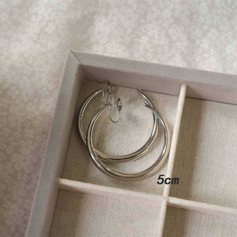 Women's High-grade Style Beautiful Circle Metal Large Simple Round Ear Earrings