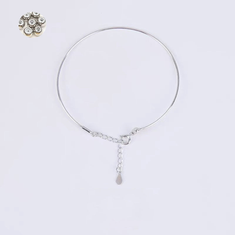 Can Wear Golden Balls Only In Diameter With Bracelet