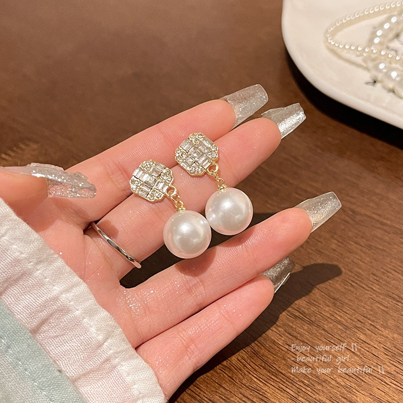 Sier Needle Zircon Pearl Advanced Fashion Bowknot Retro Earrings