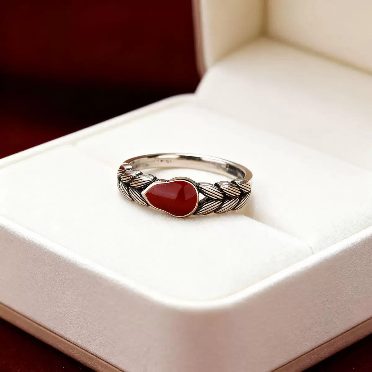 Women's Retro Ethnic Style Epoxy Technology Refined Simple Fashionable Temperamental Ring