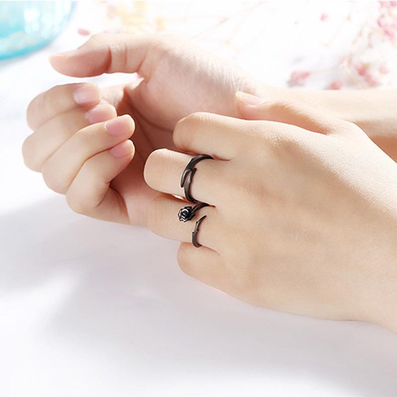 Women's & Men's Rose Couple One Pair Fashion Creative Rings