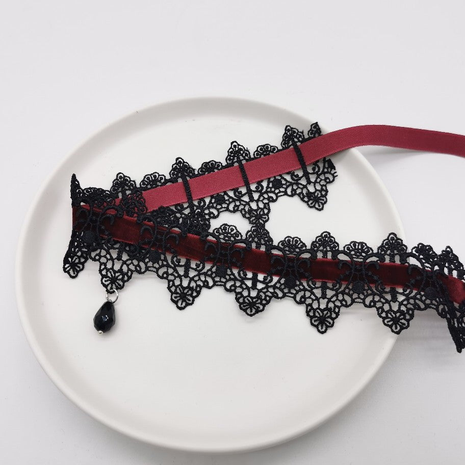 Neck Wine Red Dark Lace Veet Strap Collar