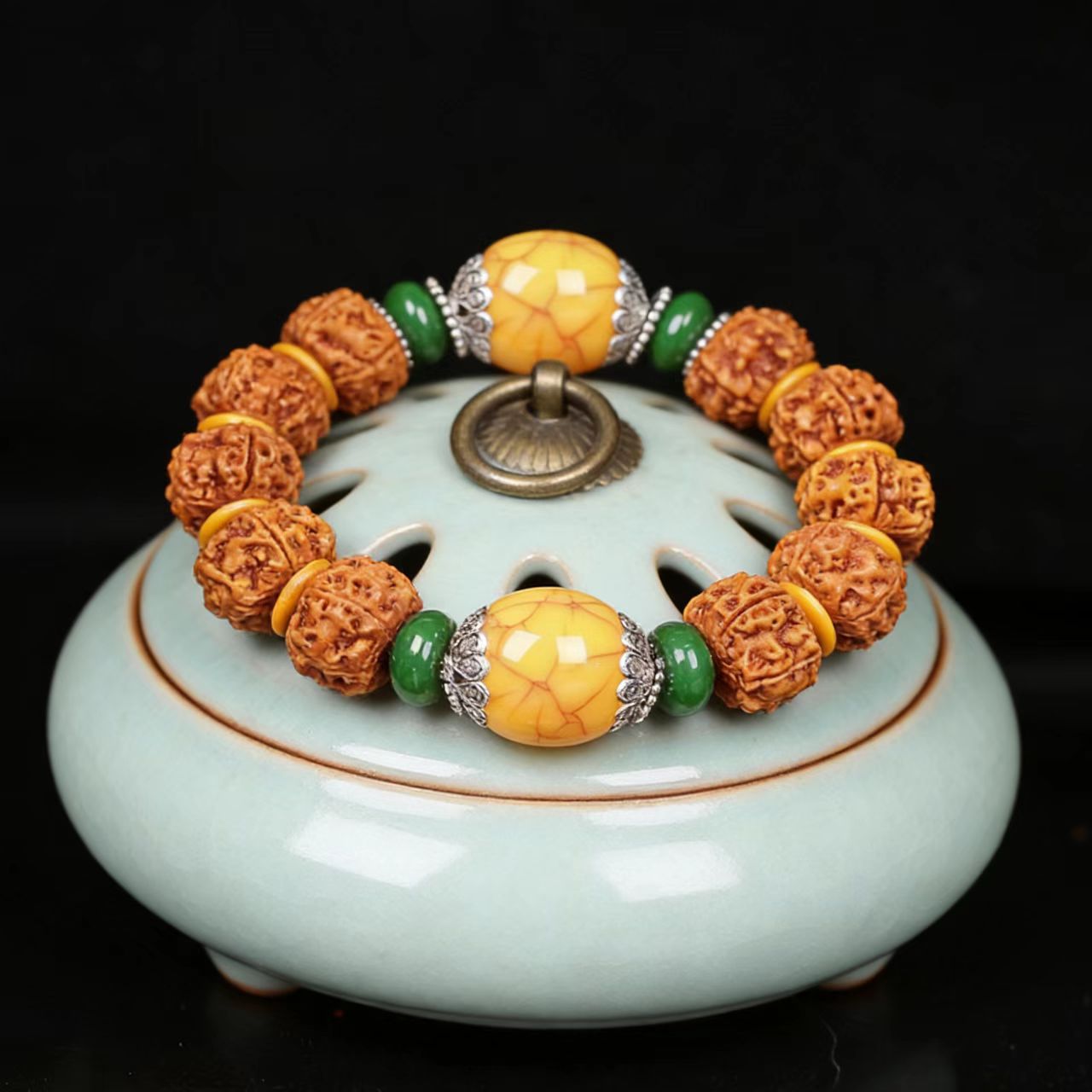 Seeds Beeswax Small King Hand Toy Live Bracelets