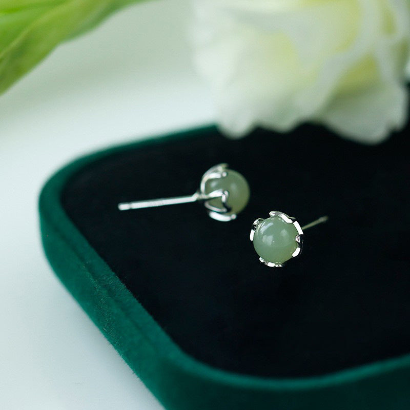 Women's Light Luxury Minority High-grade Retro Design Stud Earrings