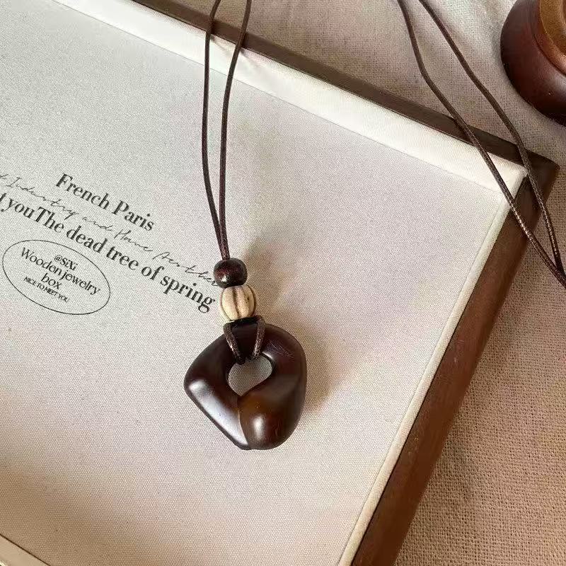Women's Long Irregular Ethnic Style Adjustable Halter Sweater Necklace
