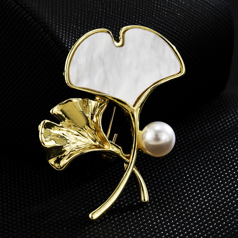 White Rabbit Note Rose Clothes Pin Brooches
