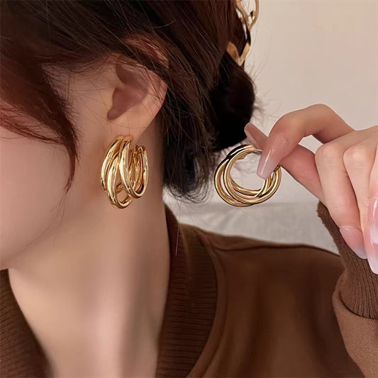 Women's Retro Affordable Luxury Gold High-grade Pearl Earrings