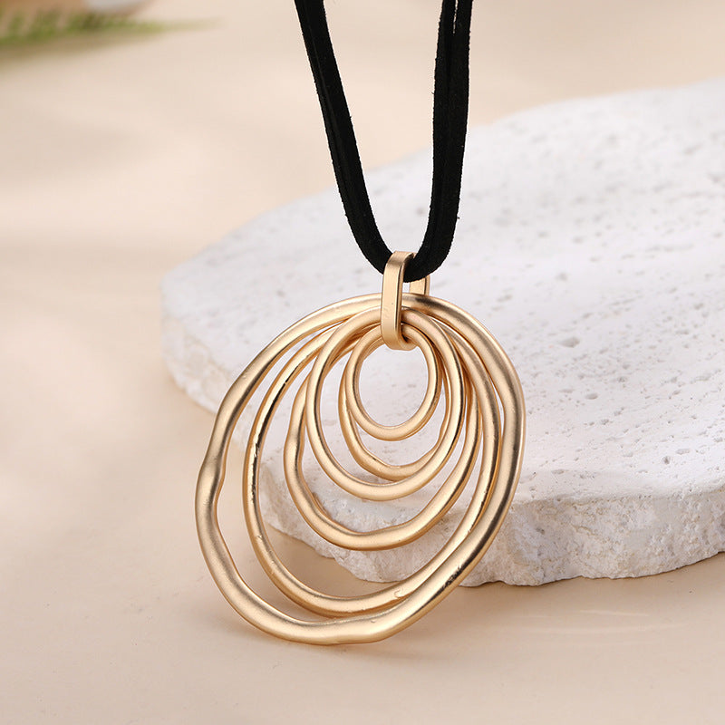 Irregular Five Petal Flower Hollow Shaped Love Alloy Necklace