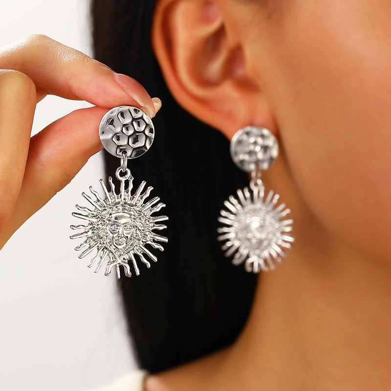 Fashion Exaggerated Sunflower Light Female Trend Party Earrings