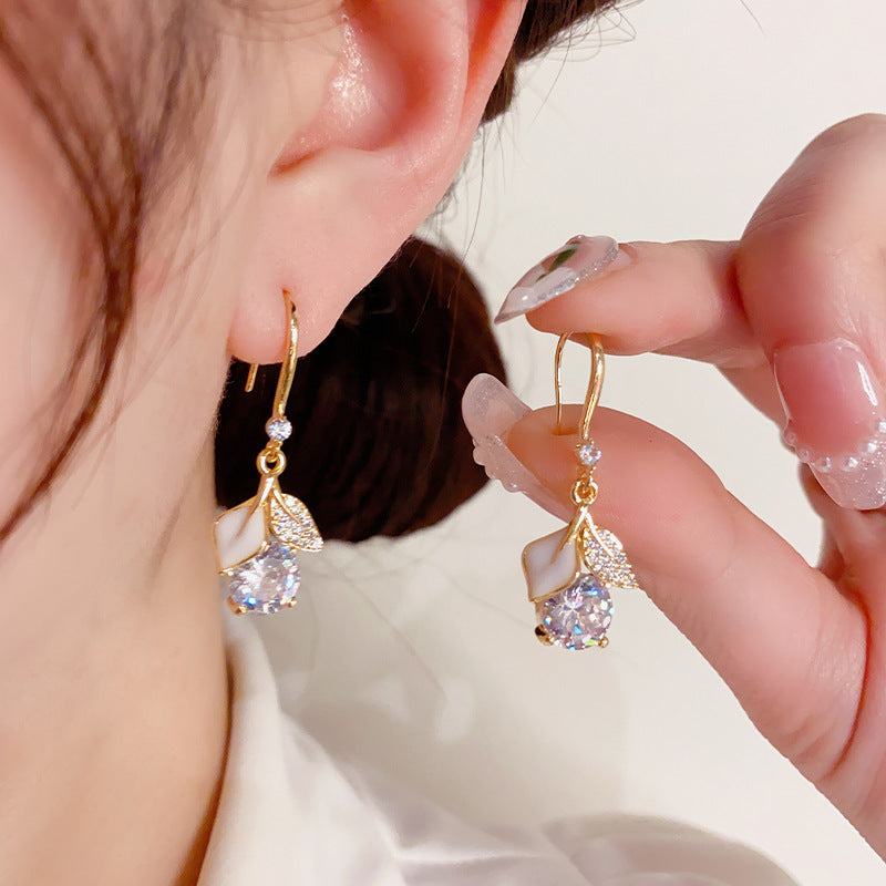 Women's Zircon Ginkgo Leaf Trendy Temperament Wild Minority Fashion Ear Hook