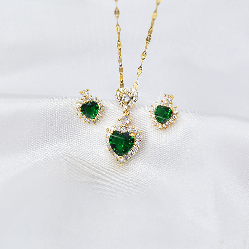 Women's Green Zircon Inlaid Design High-grade Love Titanium Steel No Necklace