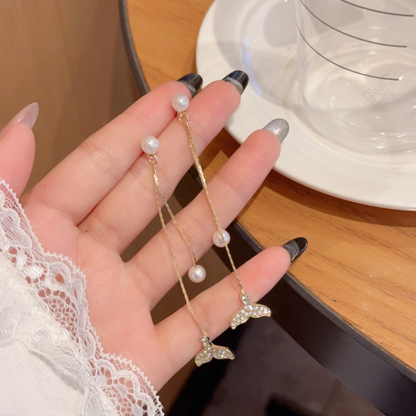 Luxury Fashion Versatile Elegant High-grade Sweet Cool Personality Earrings
