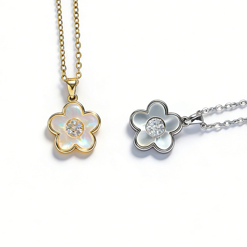 Women's Flower Everyday Joker Parthenocissus Grass Plum Color Retention Copper Necklace