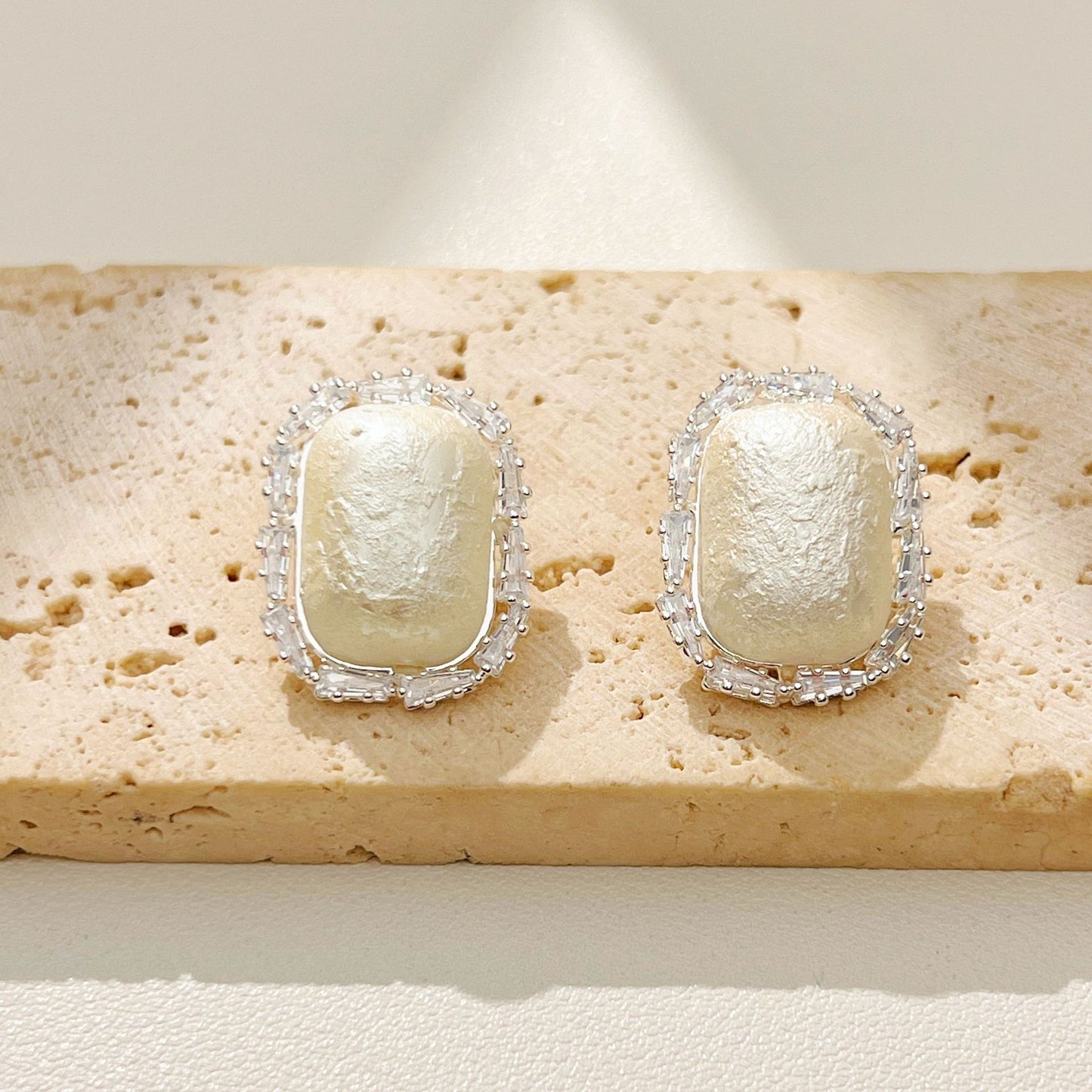 Niche Square Cotton Bead Fashion Light Earrings