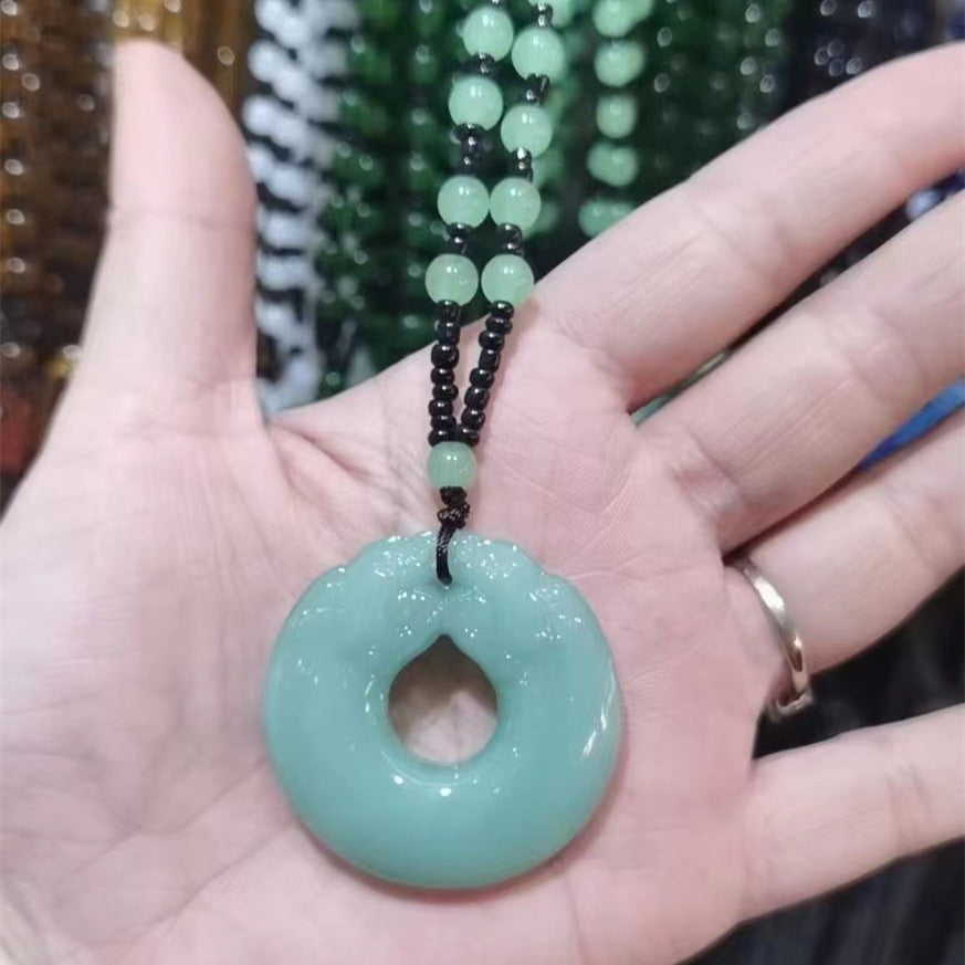 Chain Imitation White Jade Tiger Year Event Drainage Necklace