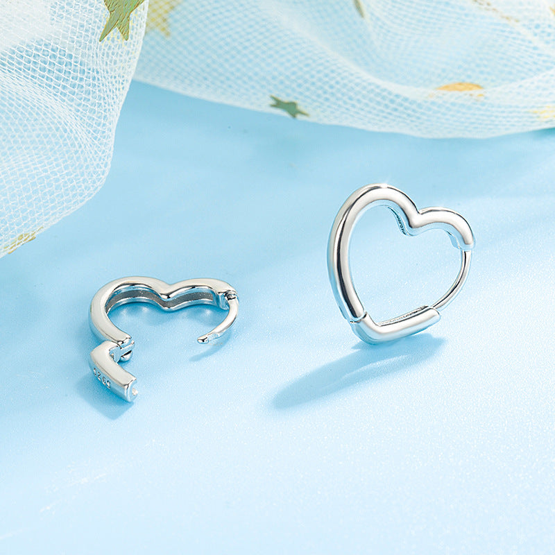 Women's Korean Style Love Heart Personality Art Heart-shaped Earrings