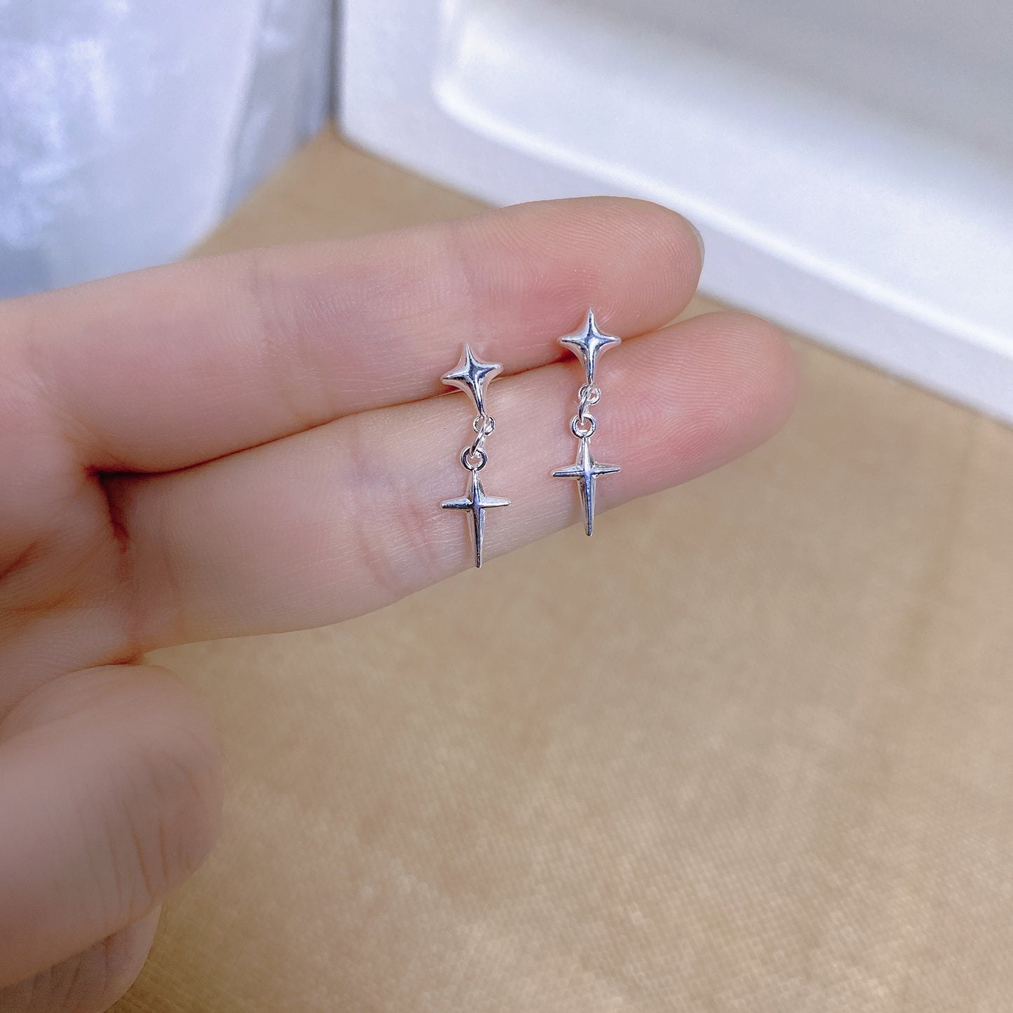 Simple Individually Packaged Exquisite Sier Bow Stud Earrings