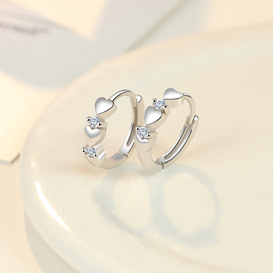 Women's Fashion Temperament Entry Lux Heart-shaped Simple Zircon Earrings