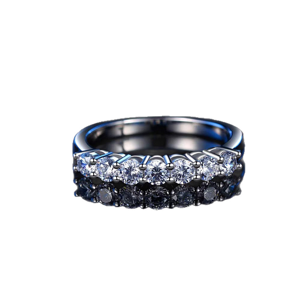 Wind Inlaid Round Diamond Row Zircon Ring