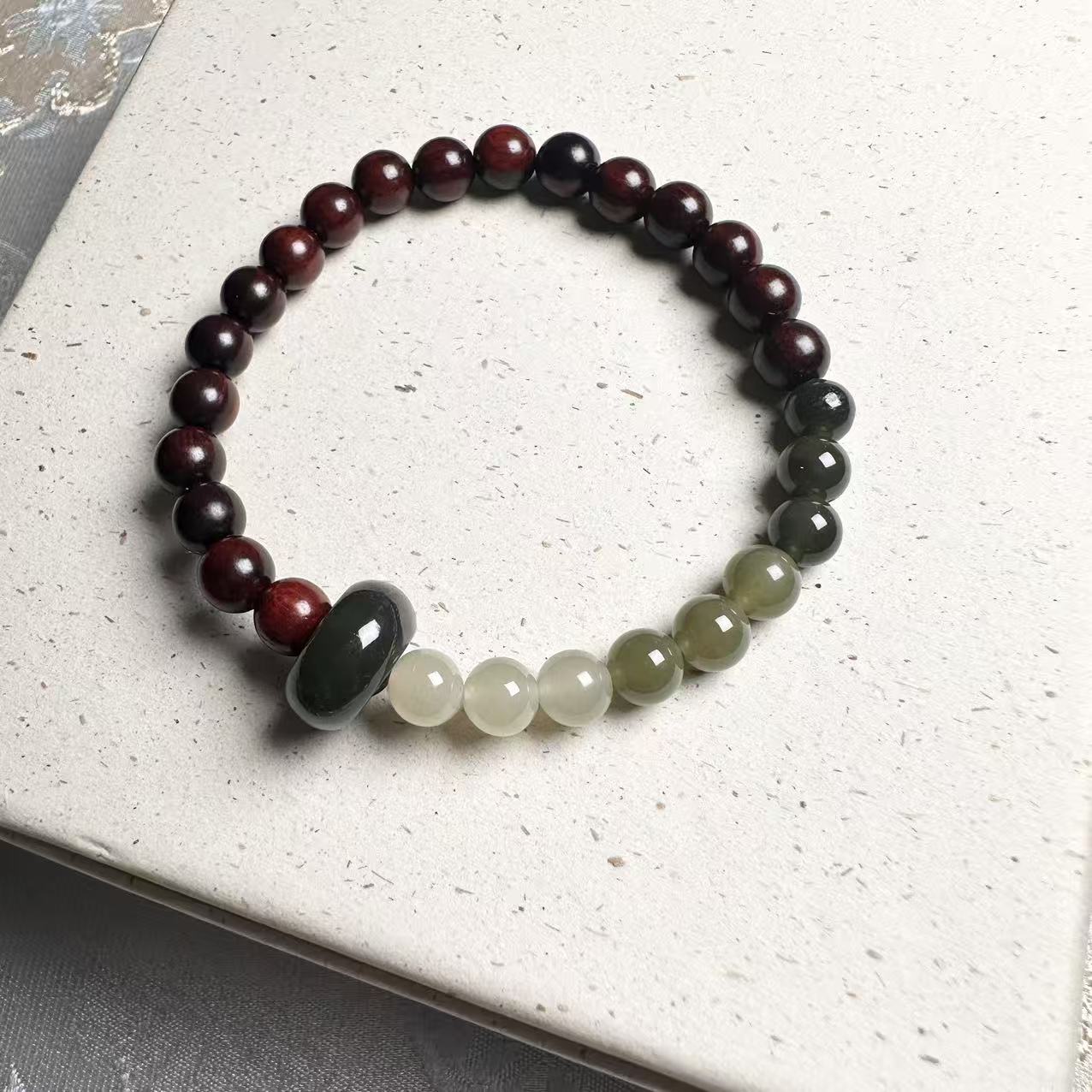 Xu Dazzling Yan High Quality Ice Transparent Natural Bracelets