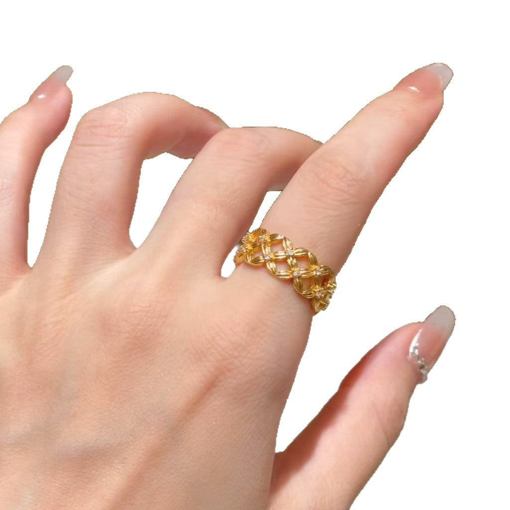 Flowers Like Brocade Four-leaf Flower Spot Drill Lace Hollow Affordable Rings