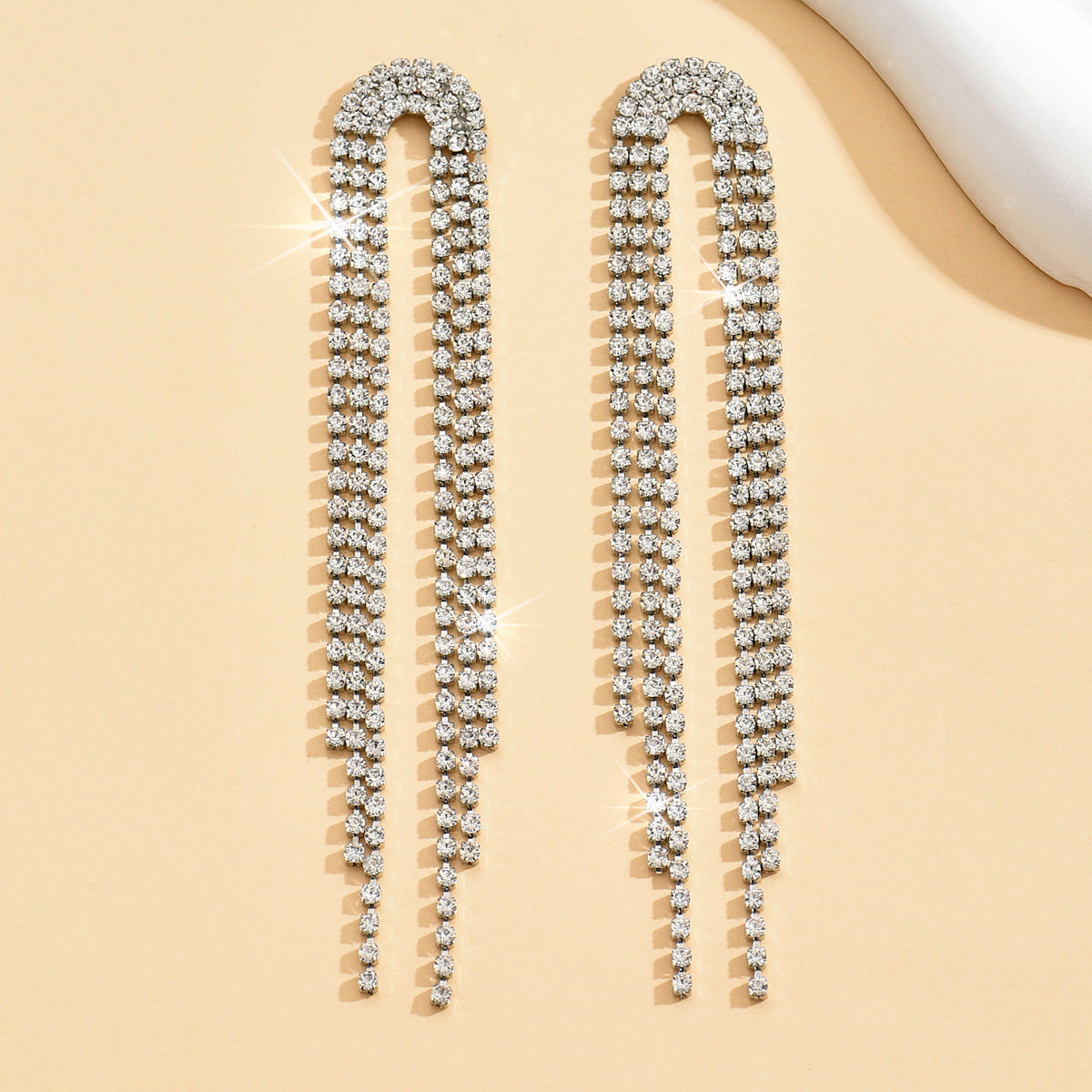 Women's Diamond Metal Long Fringe High-grade Ear Earrings