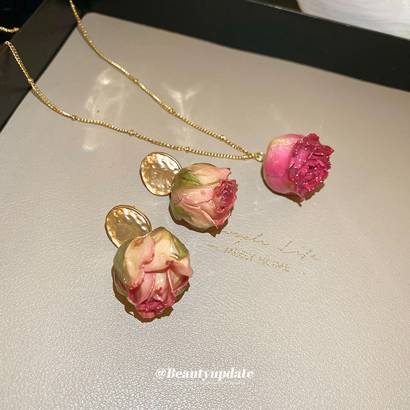 Women's Steel Dried Rose Real Flower Ear Suit Princess Style Clavicle Jewelry Set