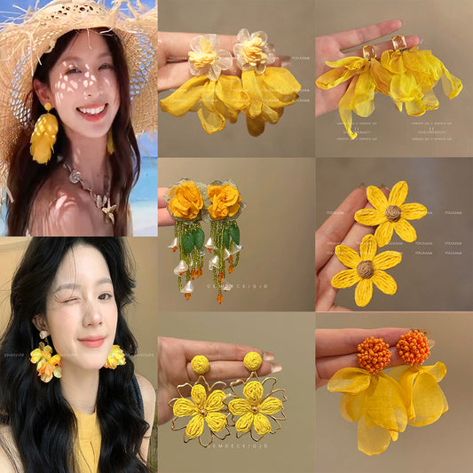 Women's Green Leaf Lily Yellow Series Tassel Light Luxury High-grade Sweet Rings