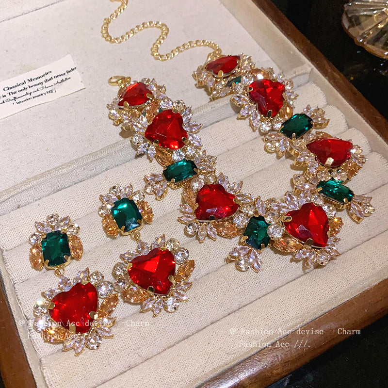 Zircon Stitching High-grade Retro Clavicle Chain Versatile Necklaces