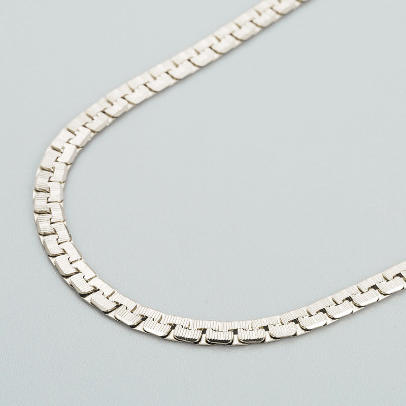 Design Sense Niche Trendy Light Luxury Snake Necklace